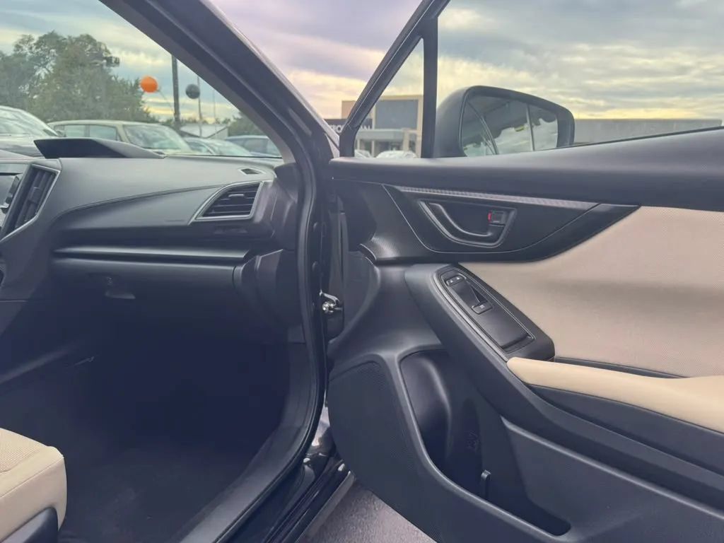 Used 2020 Subaru Impreza 2.0i Premium AWD/4WD image 16