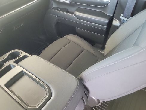 Used 2024 Chevrolet Silverado 3500 LT AWD/4WD image 18