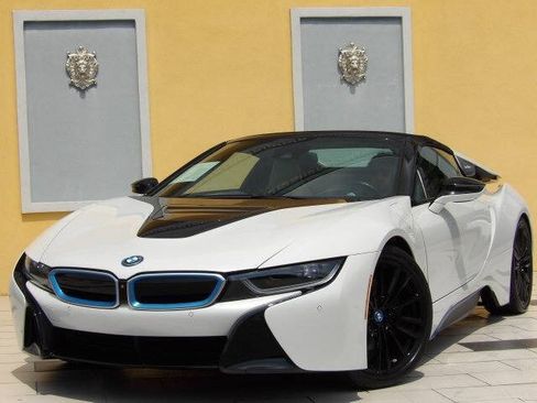 Used 2019 BMW i8 Roadster AWD/4WD image 14