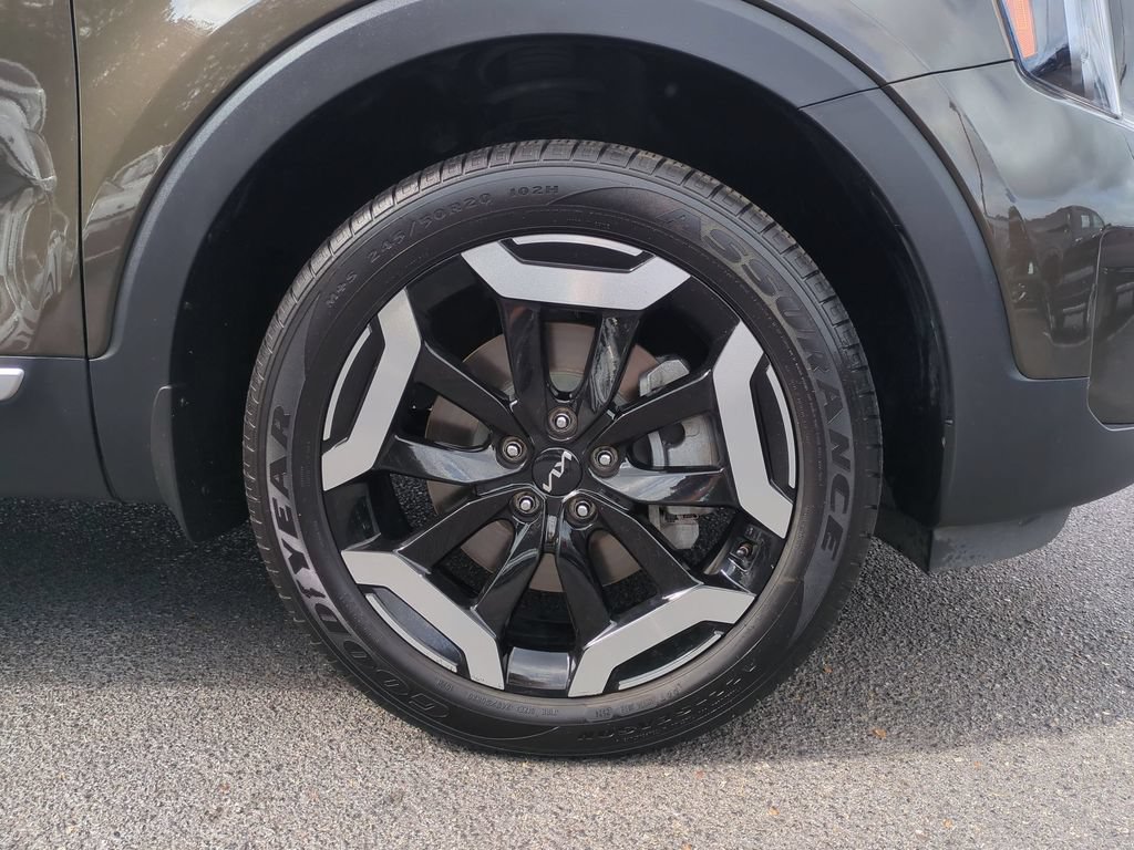 Used 2023 Kia Telluride EX w/ EX Captain's Chair Package FWD image 13
