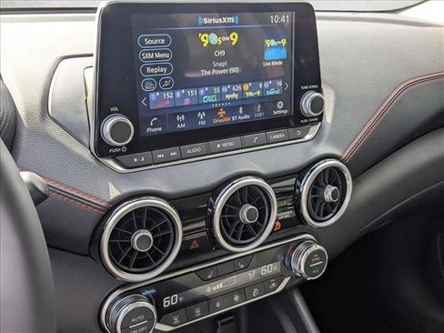 Used 2025 Nissan Sentra SR image 16