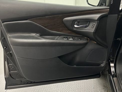 Used 2023 Nissan Murano Platinum w/ Cargo Package image 18