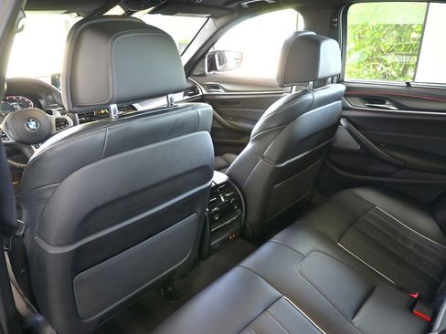 Used 2023 BMW M550i xDrive w/ Executive Package image 13