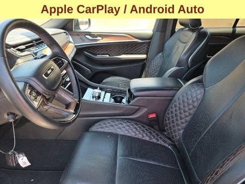 Used 2025 Jeep Grand Cherokee Summit w/ Obsidian Package AWD/4WD image 10