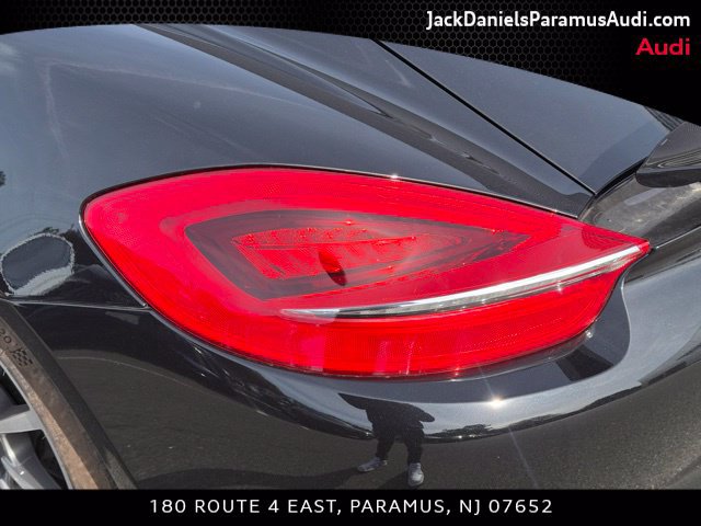 Used 2016 Porsche Cayman RWD image 7