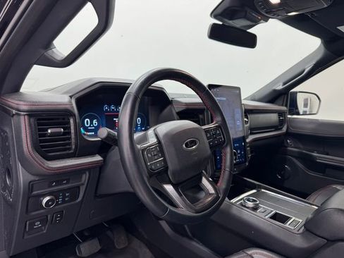 Used 2022 Ford Expedition Limited image 34