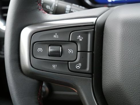 Used 2022 Chevrolet Suburban RST w/ Luxury Package AWD/4WD image 23