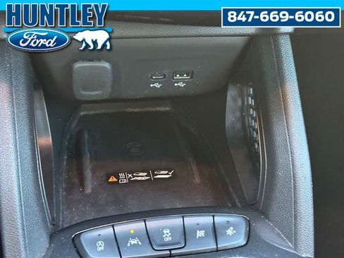 Used 2025 Chevrolet TrailBlazer RS w/ Convenience Package image 25