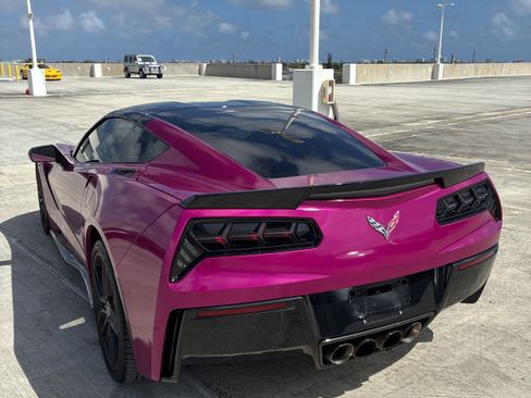Used 2015 Chevrolet Corvette Stingray Coupe w/ 2LT Preferred Equipment Group image 10