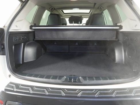 Used 2020 Subaru Forester Limited image 38