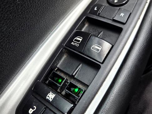 Used 2016 Dodge Journey SE image 22