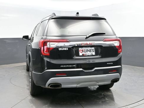 Used 2023 GMC Acadia SLT AWD/4WD image 10