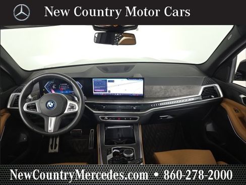 Used 2024 BMW X5 xDrive50e w/ M Sport Package image 22