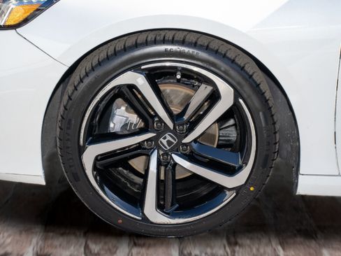 Certified 2022 Honda Accord Sport image 37