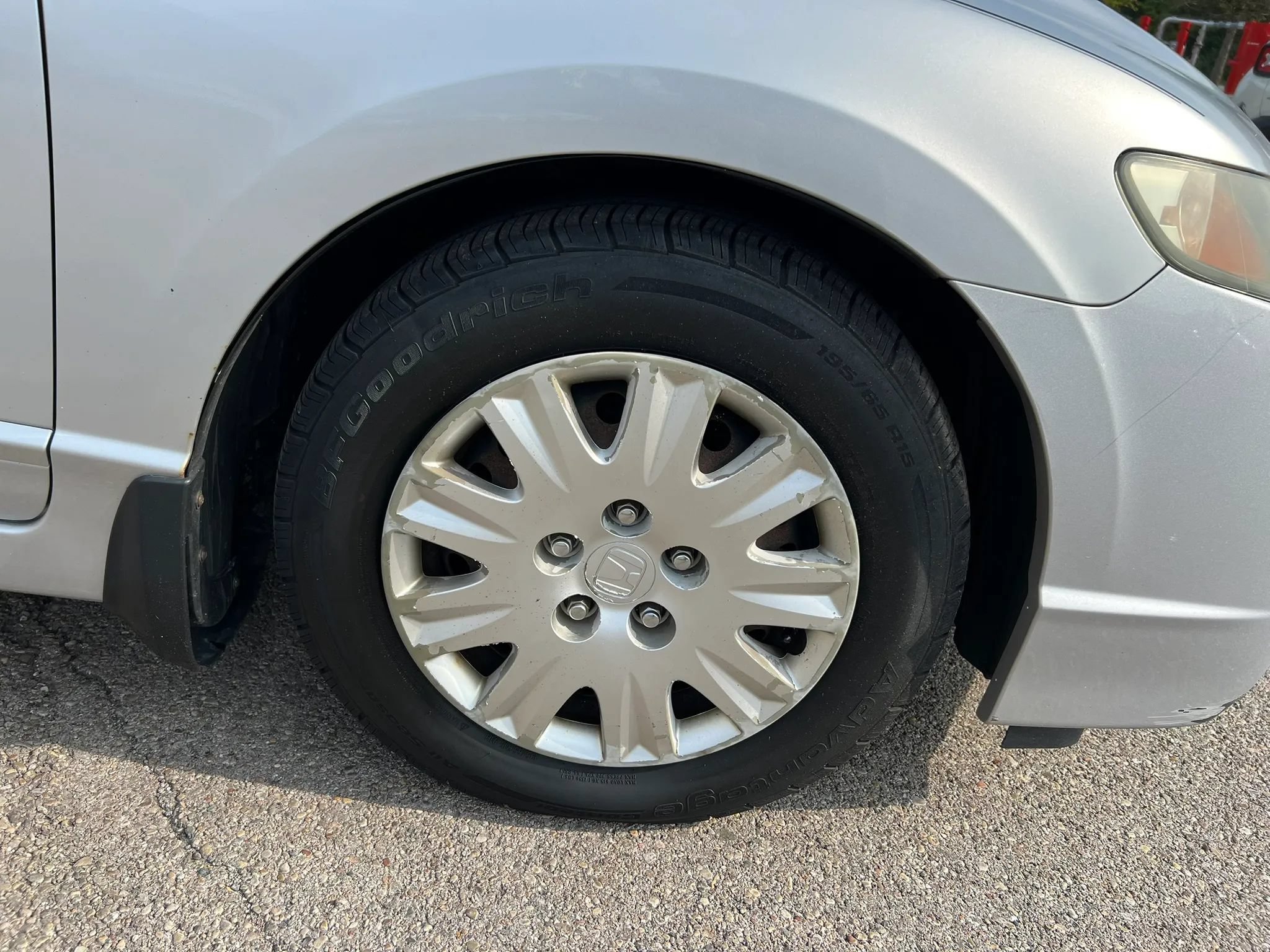 Used 2010 Honda Civic DX-VP image 10