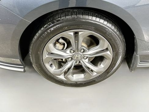 Certified 2023 Honda Accord EX image 13
