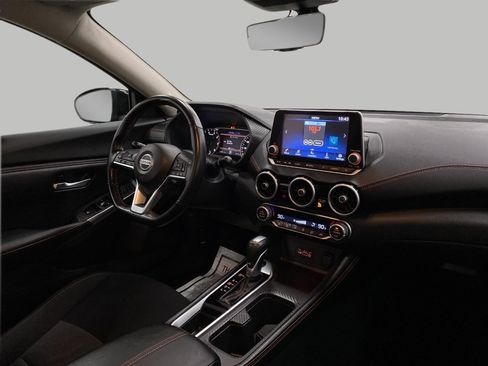 Used 2022 Nissan Sentra SR w/ Electronics Package image 18