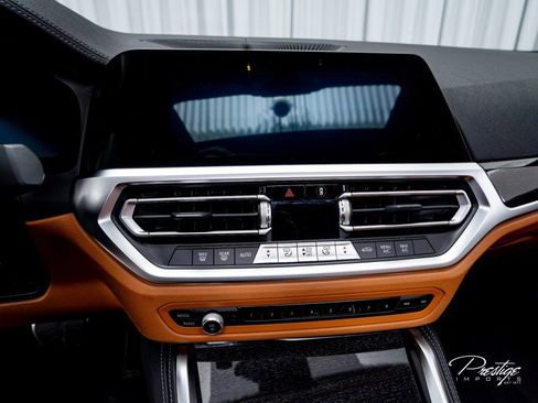 Used 2021 BMW 430i Coupe w/ M Sport Package image 28