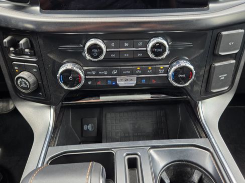 Used 2022 Ford F150 Platinum w/ Equipment Group 701A High AWD/4WD image 32