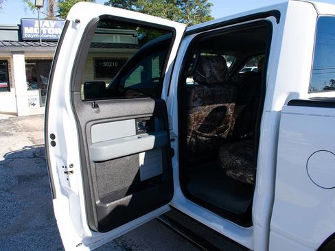 Used 2013 Ford F150 XLT w/ Mid Equipment Group image 26