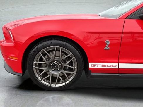 Used 2011 Ford Mustang Shelby GT500 w/ SVT Performance Pkg image 32