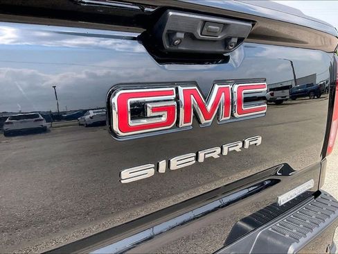 Used 2024 GMC Sierra 1500 Elevation w/ Elevation Premium Package RWD image 27