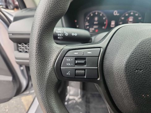 Used 2023 Honda Accord EX image 20