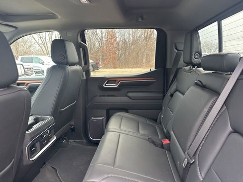 Used 2022 GMC Sierra 1500 Denali image 10