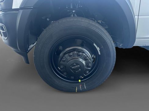 New 2025 RAM 4500 Tradesman image 15