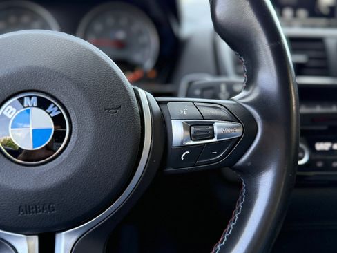 Used 2017 BMW M2 RWD image 28