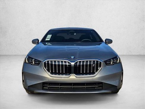 Used 2026 BMW i5 eDrive40 image 6