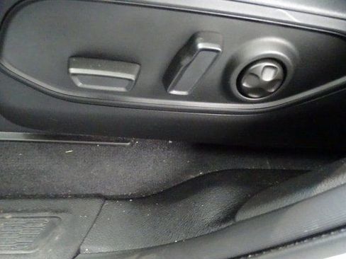 Certified 2022 Jeep Grand Cherokee Limited 4xe AWD/4WD image 3