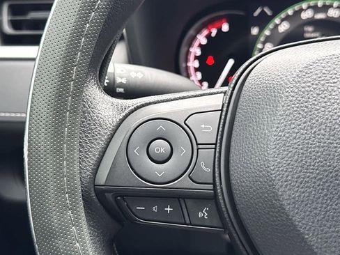 Used 2023 Toyota RAV4 LE image 18