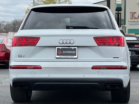 Used 2019 Audi Q7 3.0T Prestige AWD/4WD image 6