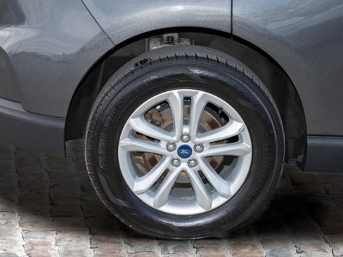 Used 2020 Ford Edge SEL w/ Convenience Package image 41