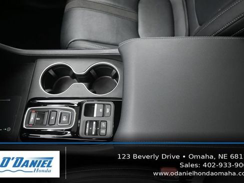Used 2024 Honda Pilot Touring image 32