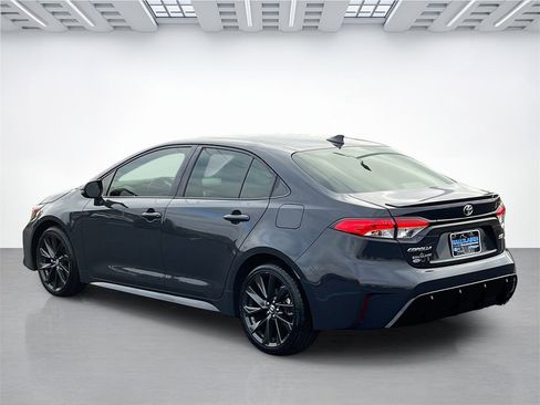 Used 2024 Toyota Corolla SE image 5