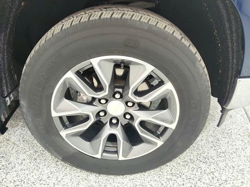 Used 2022 Chevrolet Silverado 1500 LT image 13