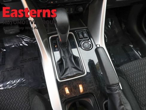 Used 2024 Mitsubishi Eclipse Cross LE AWD/4WD image 13