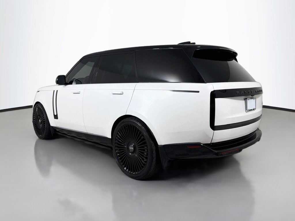 Used 2023 Land Rover Range Rover SE AWD/4WD image 7