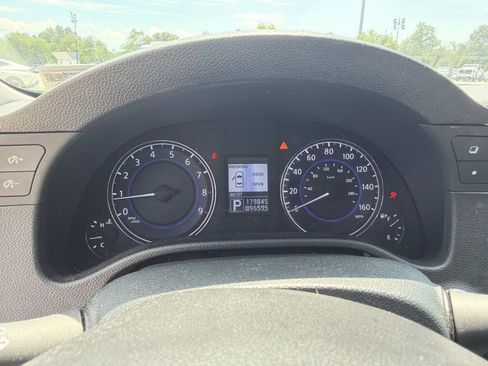 Used 2013 INFINITI G37 x Sedan w/ Premium Pkg AWD/4WD image 12