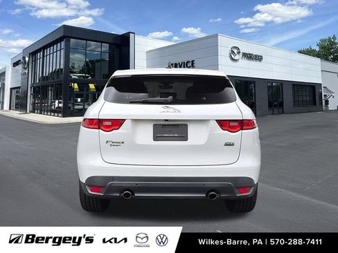 Used 2020 Jaguar F-PACE Premium AWD/4WD image 10