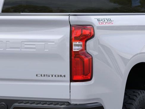 New 2026 Chevrolet Silverado 1500 Custom Trail Boss AWD/4WD image 35