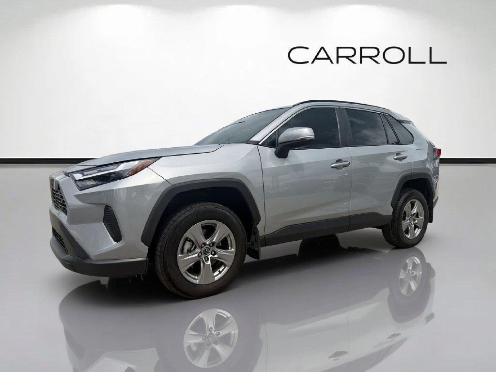 Used 2024 Toyota RAV4 XLE w/ Convenience Package FWD image 7