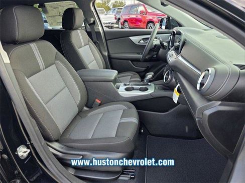 New 2026 Chevrolet Blazer LT w/ Convenience Package image 16