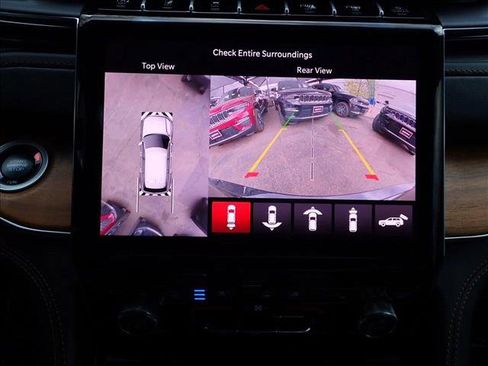 New 2025 Jeep Grand Cherokee Summit image 20