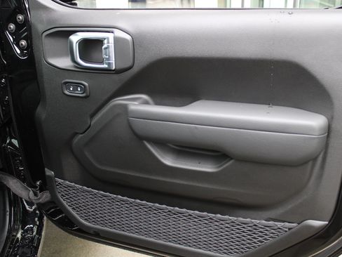 New 2026 Jeep Wrangler Sport S image 21