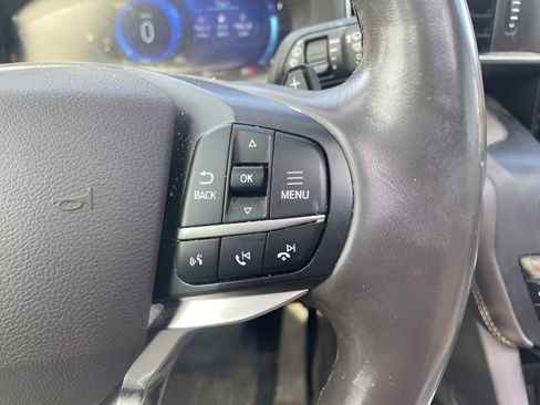 Used 2020 Ford Explorer Platinum w/ Premium Technology Package image 21