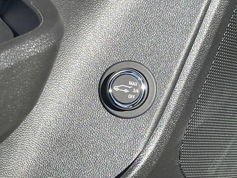 New 2025 Chevrolet Blazer LT w/ Convenience Package image 17