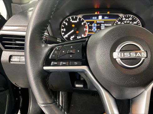 Certified 2023 Nissan Altima 2.5 SV w/ SV Premium Package image 23